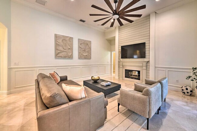 Building Photo - 7510 Camden Harbour Dr