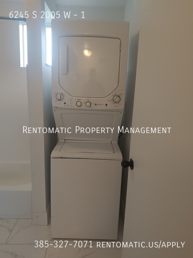 Building Photo - 6245 S 2005 W-1