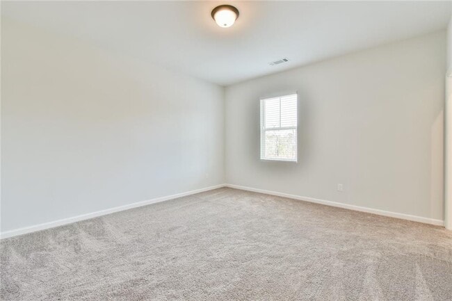 Building Photo - 2350 Whistler Wy NE