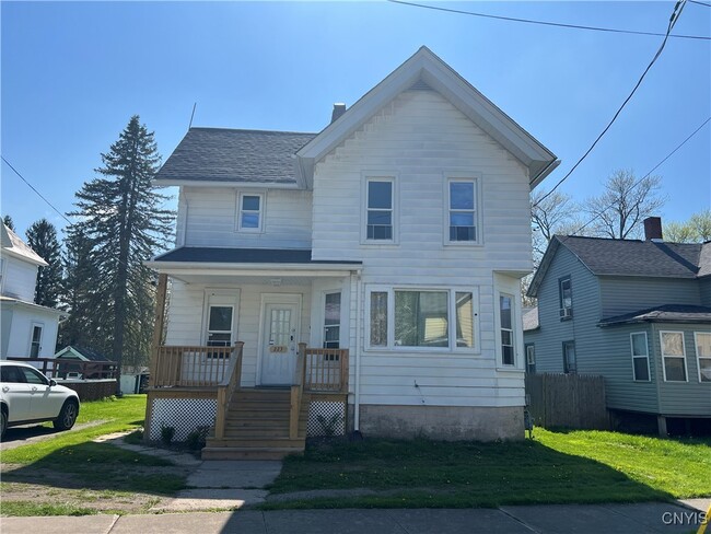Primary Photo - 221 N Broad St