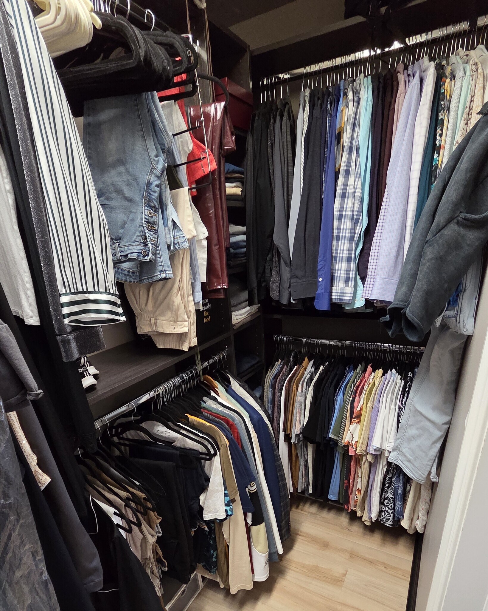 Building Photo - 1515 N Van Buren St