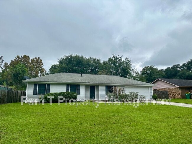 Building Photo - 705 Pine Barren Rd