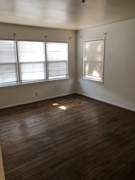 Building Photo - 1123 14th St