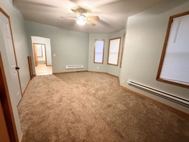 Building Photo - 120 S Garden Ave