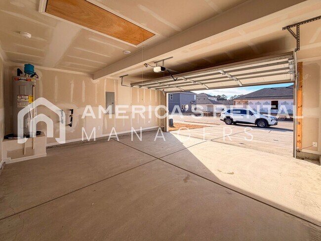 Building Photo - Modern Comfort Awaits in Mize Meadows Brand New Construction with Open Floor Plan!