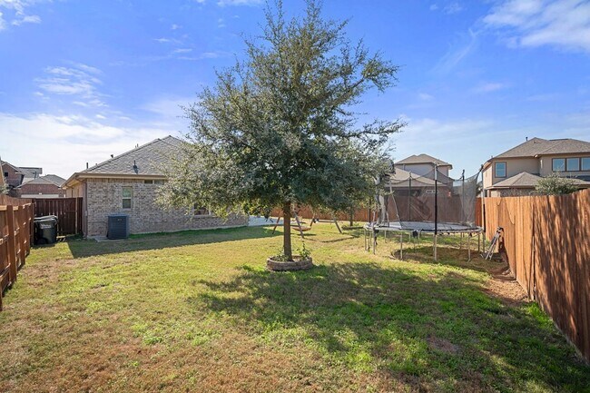Building Photo - 3620 Cinkapin Dr