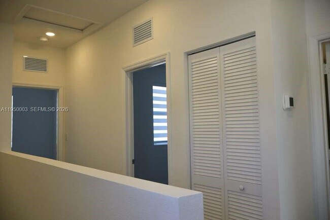 Building Photo - 26824 SW 121st Ave