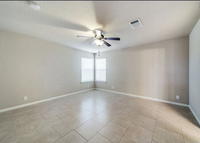 Building Photo - 603 Tom Kemp Dr