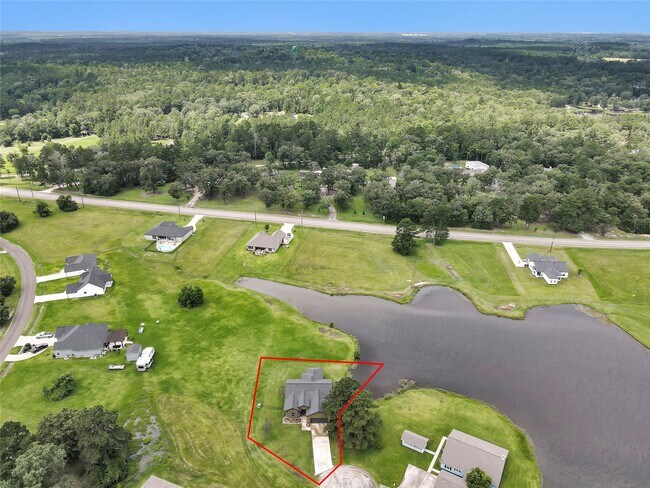 Building Photo - 145 Meadowview Dr