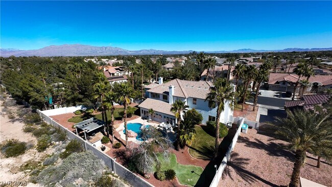 Building Photo - 4875 Impressario Ct