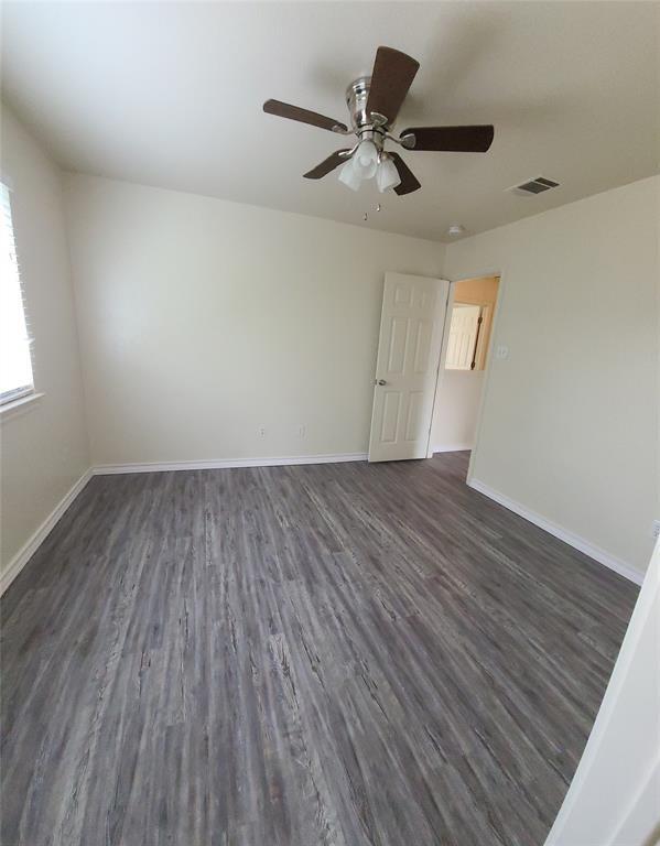 Building Photo - 806 Sagewood Trail
