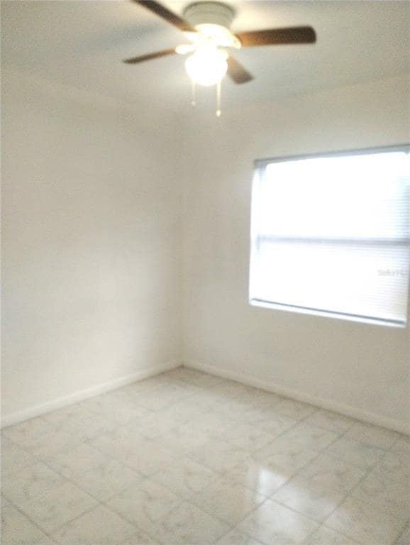 Building Photo - 147 Palm Dr