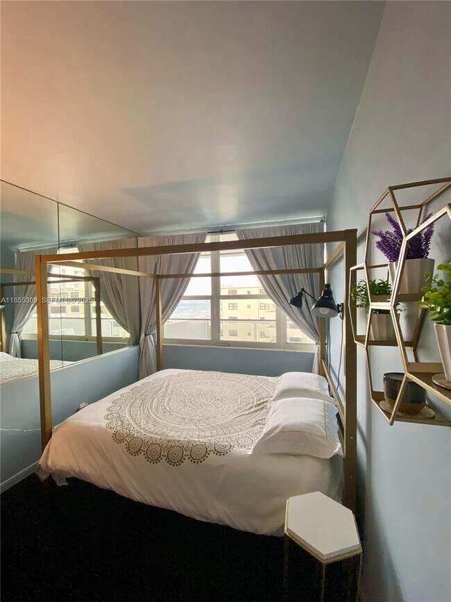 Building Photo - 100 Lincoln Rd