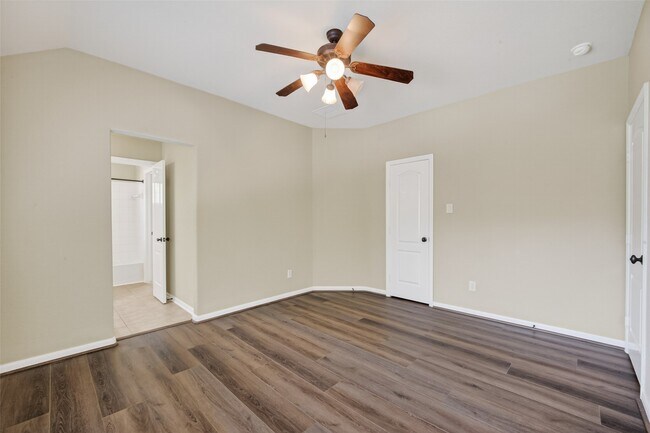 Building Photo - 6826 Sorrelwood Ln