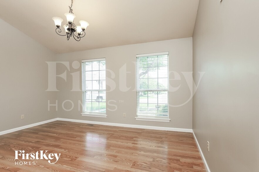 Building Photo - 7482 Pierside Dr