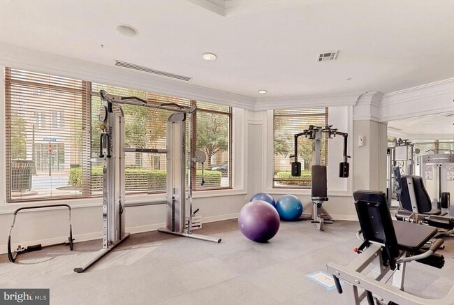 Building Photo - 12000 Market St