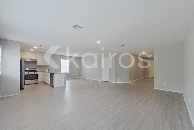 Building Photo - 2939 Ruby Crossing