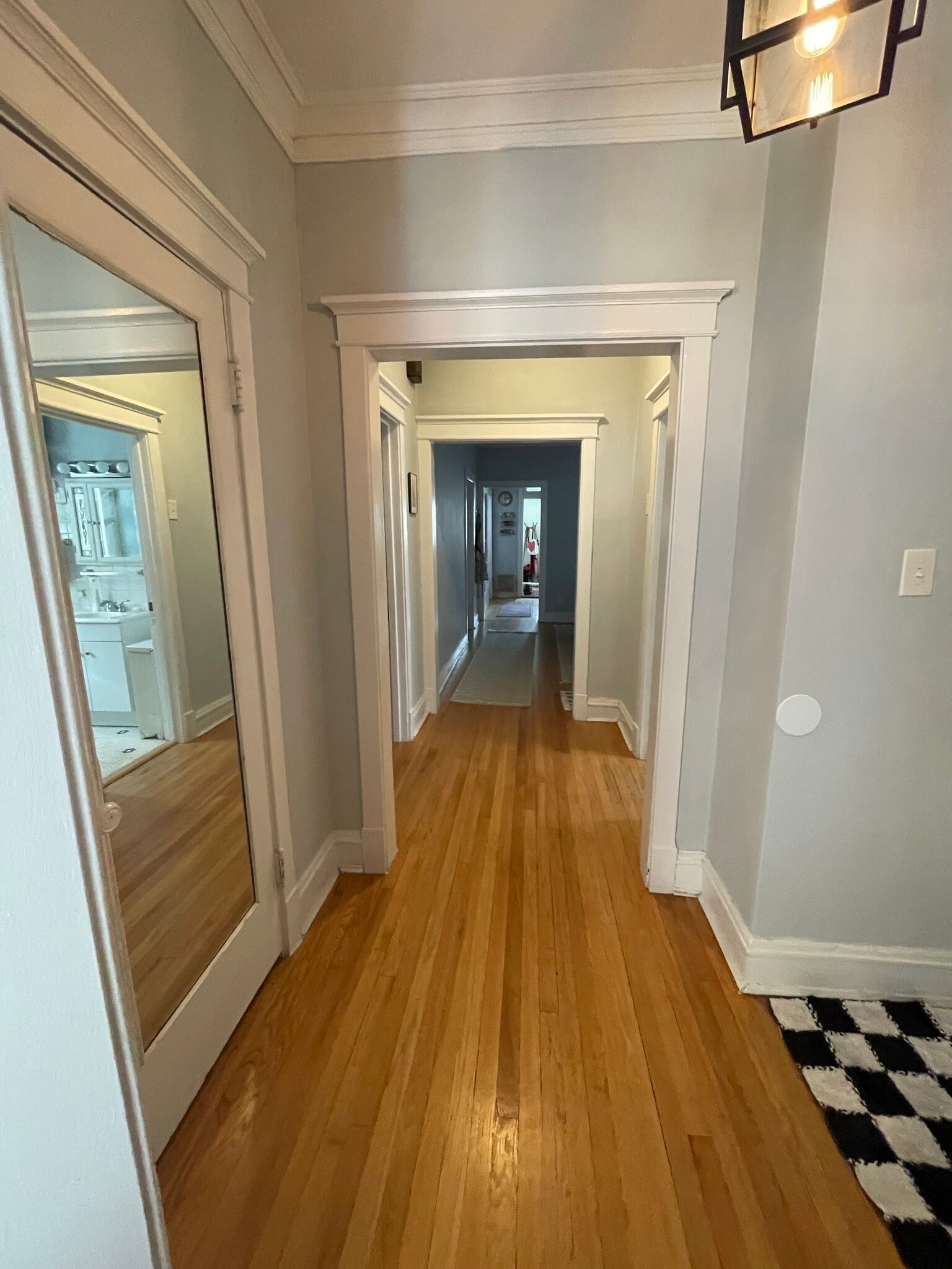 Building Photo - 4858 N Talman Ave