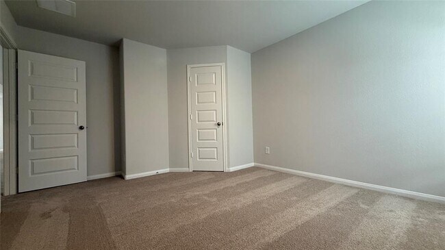 Building Photo - 13260 Musky Dr