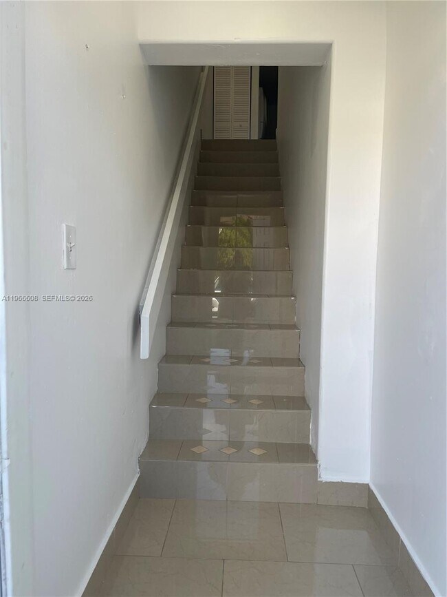 Building Photo - 15280 SW 80th St