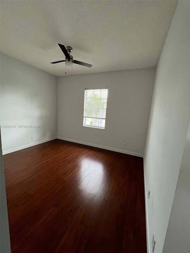 Building Photo - 1844 Salerno Cir