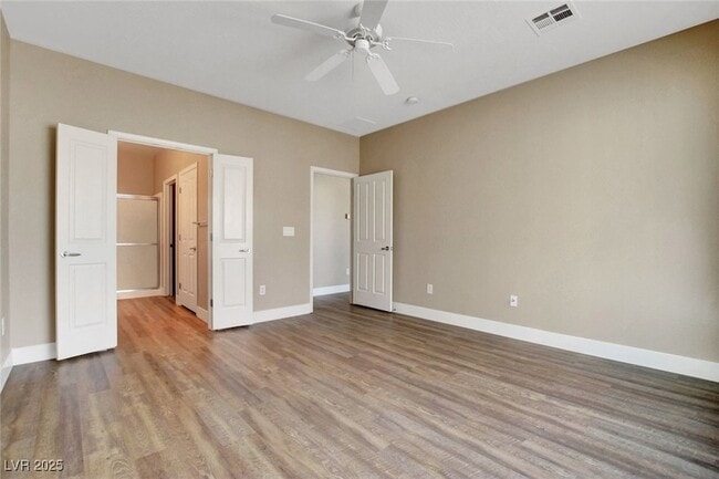 Building Photo - 2320 Meteor Shower St