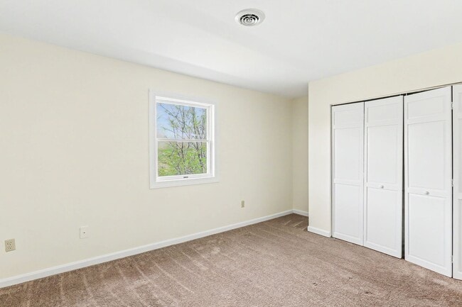 Building Photo - Two bedroom, one bathroom interior townhome in Mechanicsburg near Lisburn Rd.