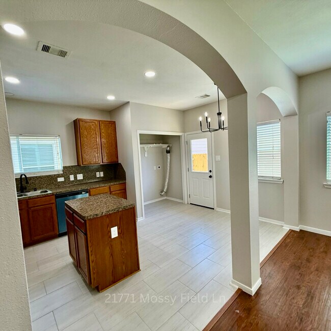 Building Photo - 21771 Mossy Field Ln