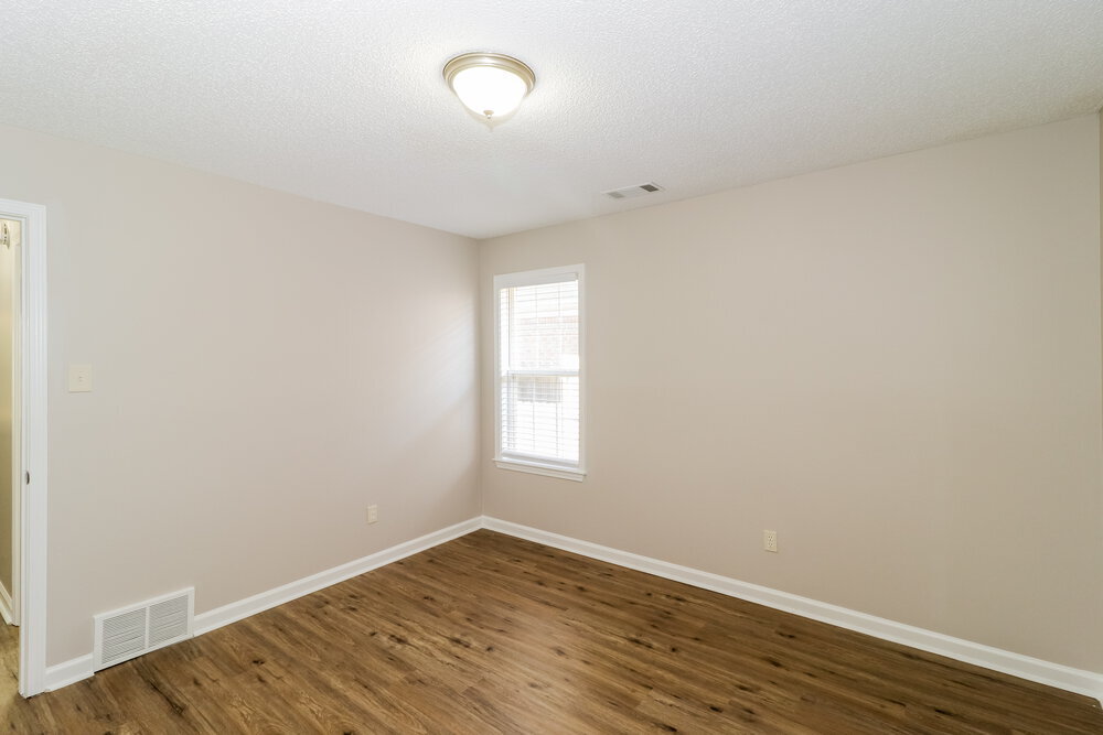 Building Photo - 288 Mayhurst Ln