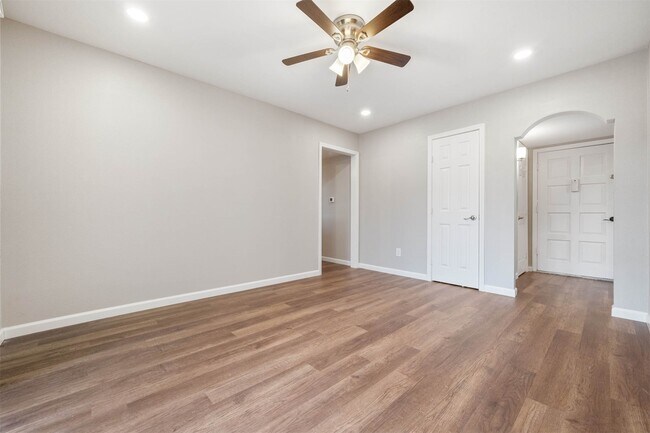 Building Photo - 12203 Ryewater Dr