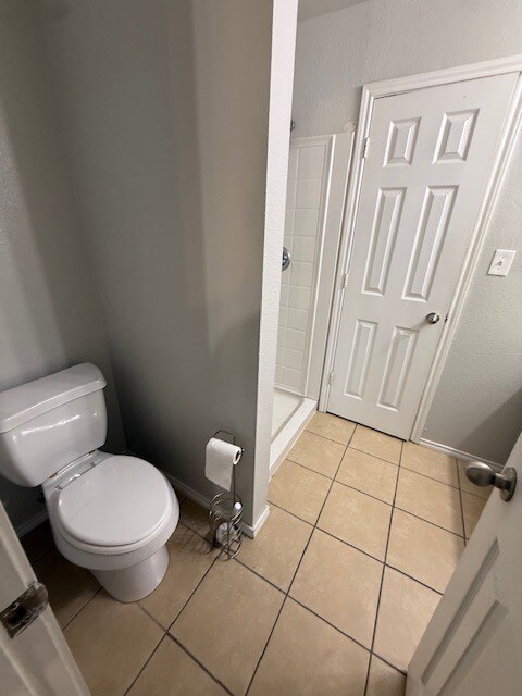 Building Photo - 702 Claremont Pky