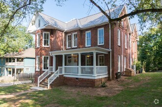 Building Photo - Stunning Historic Renovation in Montford