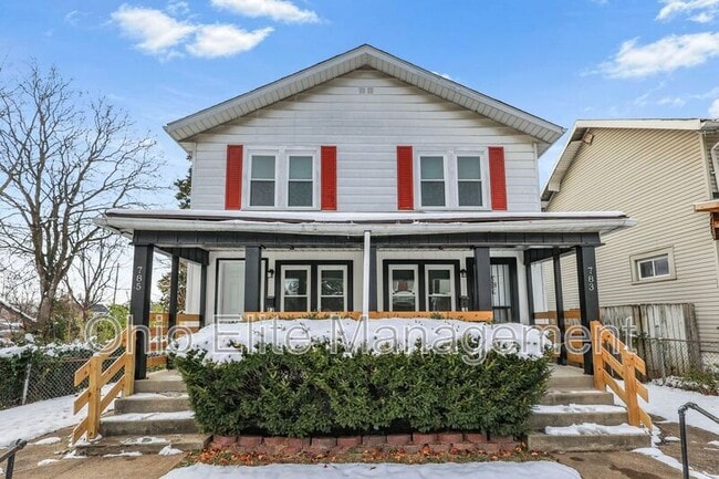 Building Photo - 785 S 18th St