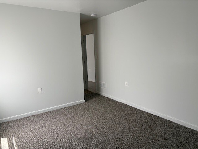 Building Photo - 100 Candlelight Way