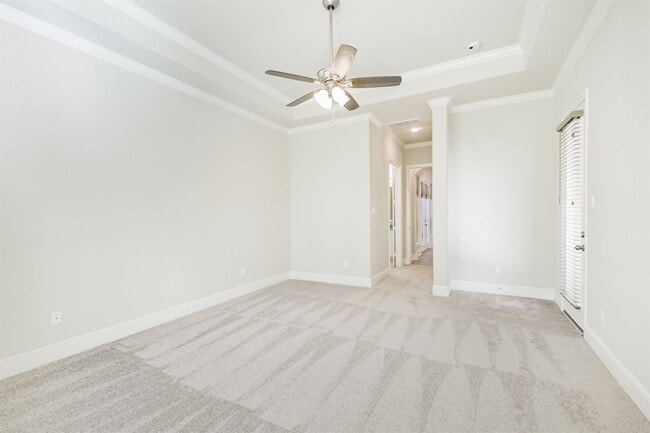 Building Photo - 210 Liatris Ct