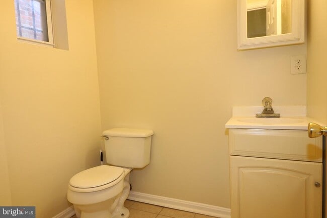 Building Photo - 403 O St NW
