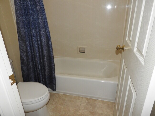 Building Photo - Gorgeous Home with Pool in Beautiful El Dorado Hills.