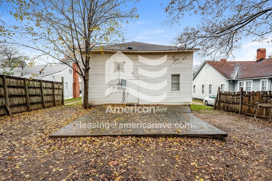 Building Photo - 6715 2nd Ave S