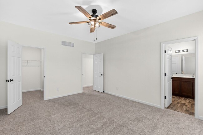 Building Photo - 297 Osprey Ct