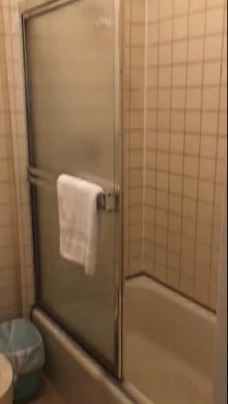 Building Photo - 56 Linden St