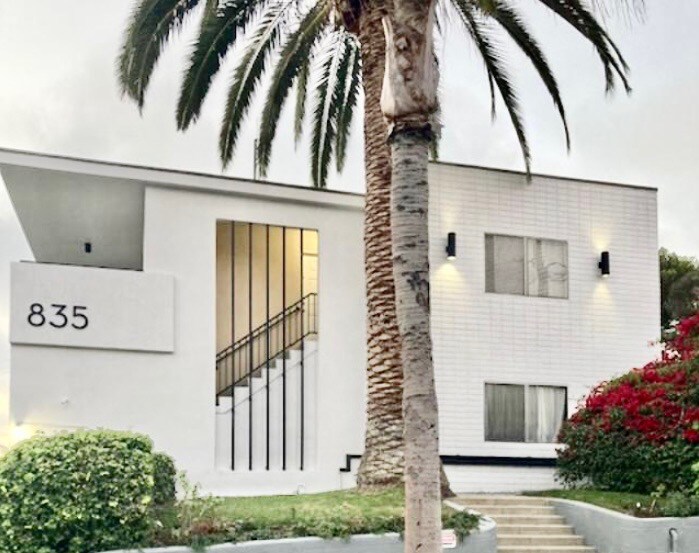 Primary Photo - 835 Ashland Ave