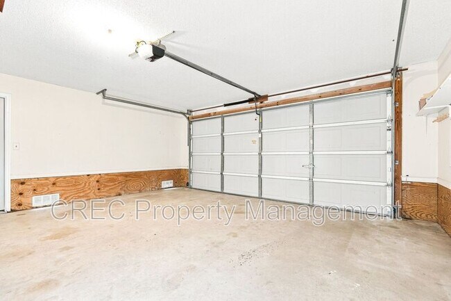 Building Photo - 1355 Fiddle Way