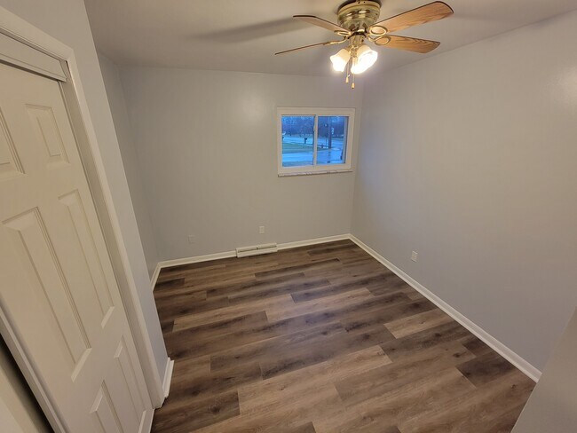 Building Photo - 5034 Ora St