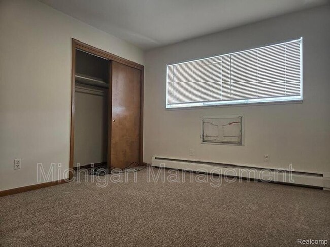 Building Photo - 20231 Kelly Rd