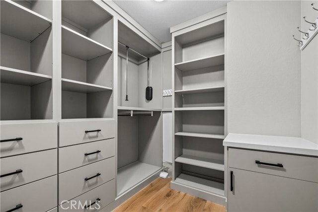 Building Photo - 11021 Van Uffelen Dr