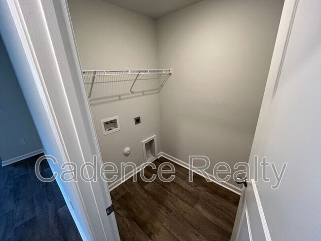 Building Photo - 1167 King Eider Wy