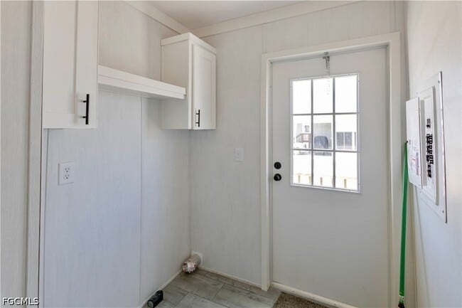 Building Photo - 4944 Porky Ln NW
