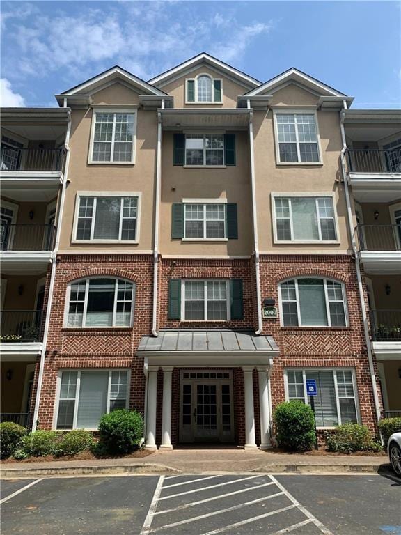 Building Photo - 1307 Stratford Commons