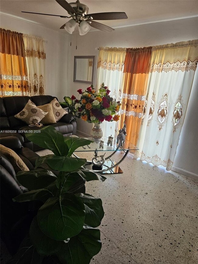 Building Photo - 1434 NW 2nd St