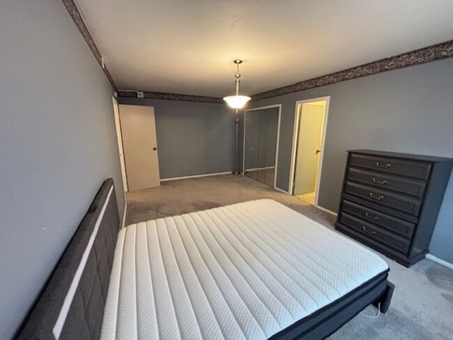 Building Photo - Beautiful Condo for Rent